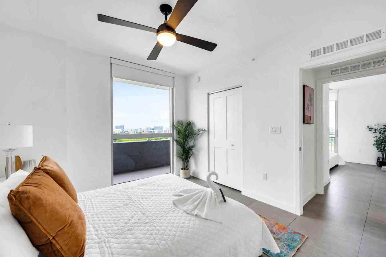 Amazing 3 Bed Unit In Dwntwn Miami With Free Parking Exterior foto