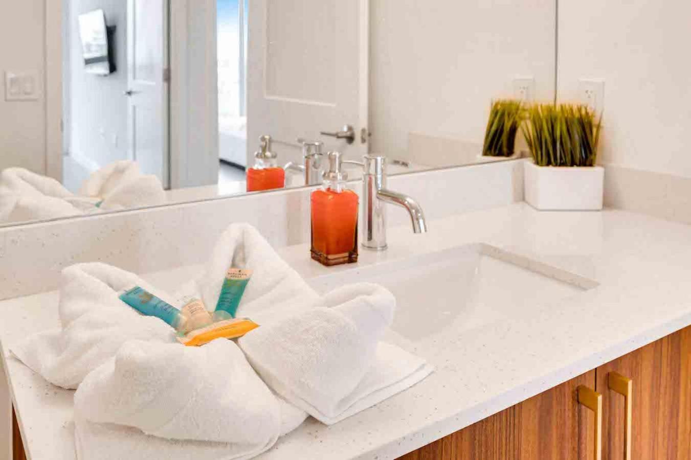 Amazing 3 Bed Unit In Dwntwn Miami With Free Parking Exterior foto